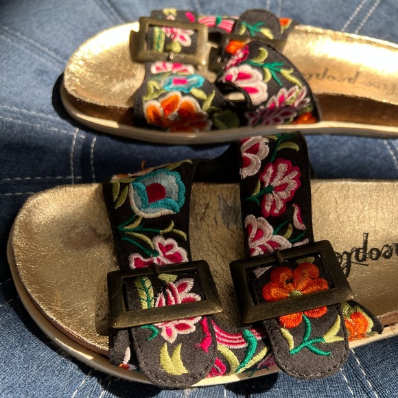 Free People Embroidered Sandals - Picture 3 of 4